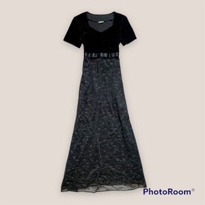 Gorgeous velvet gown